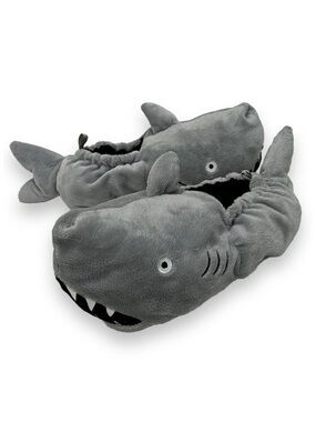 Old Navy Shark Slippers XL 3-4